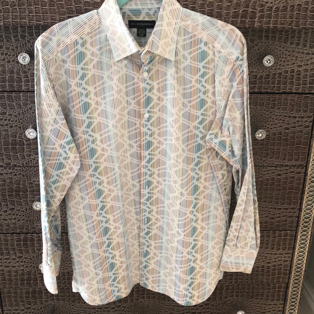 Beautiful men’s long sleeve dress shirt